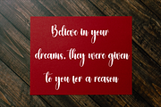 Holywing | Script Font, a Handwritten Font by Scratchones (Thumbnail 6 of 9)