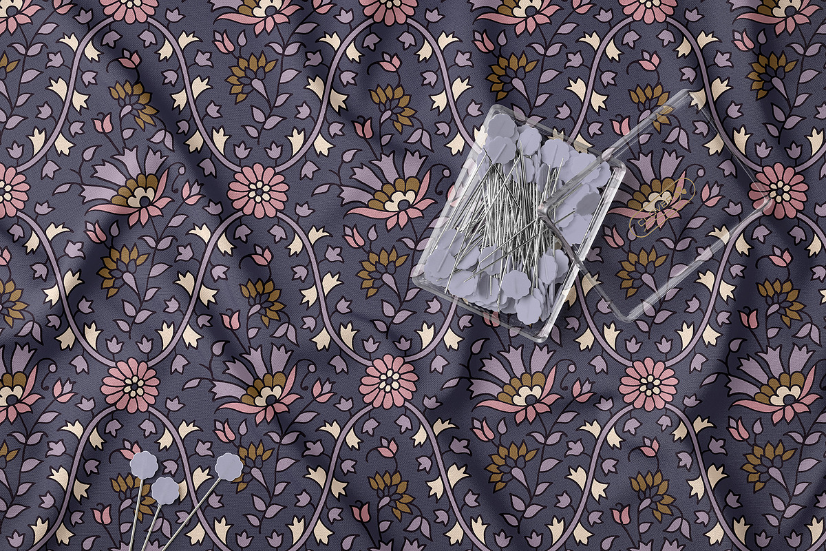 Vintage Damask Floral Pattern, a Pattern Graphic by StudioGlouna (Photo 6 of 9)