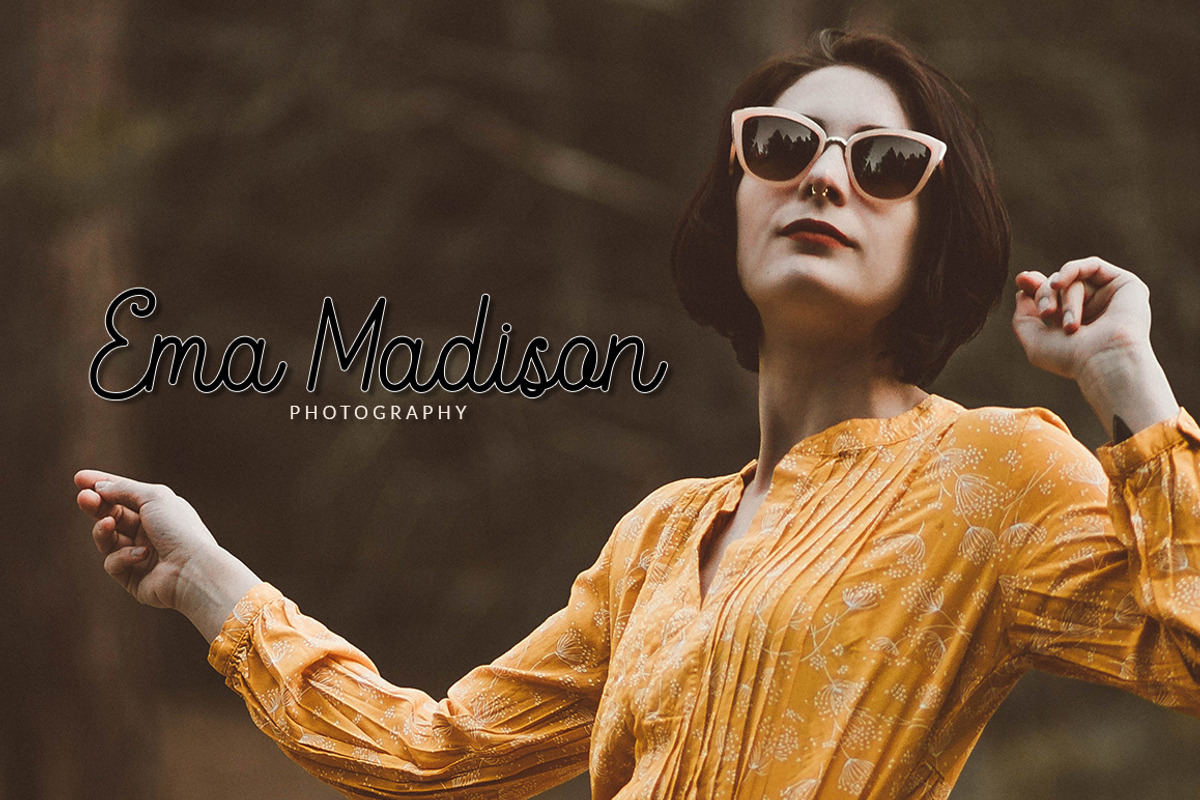 Bagman - Script Font preview 5