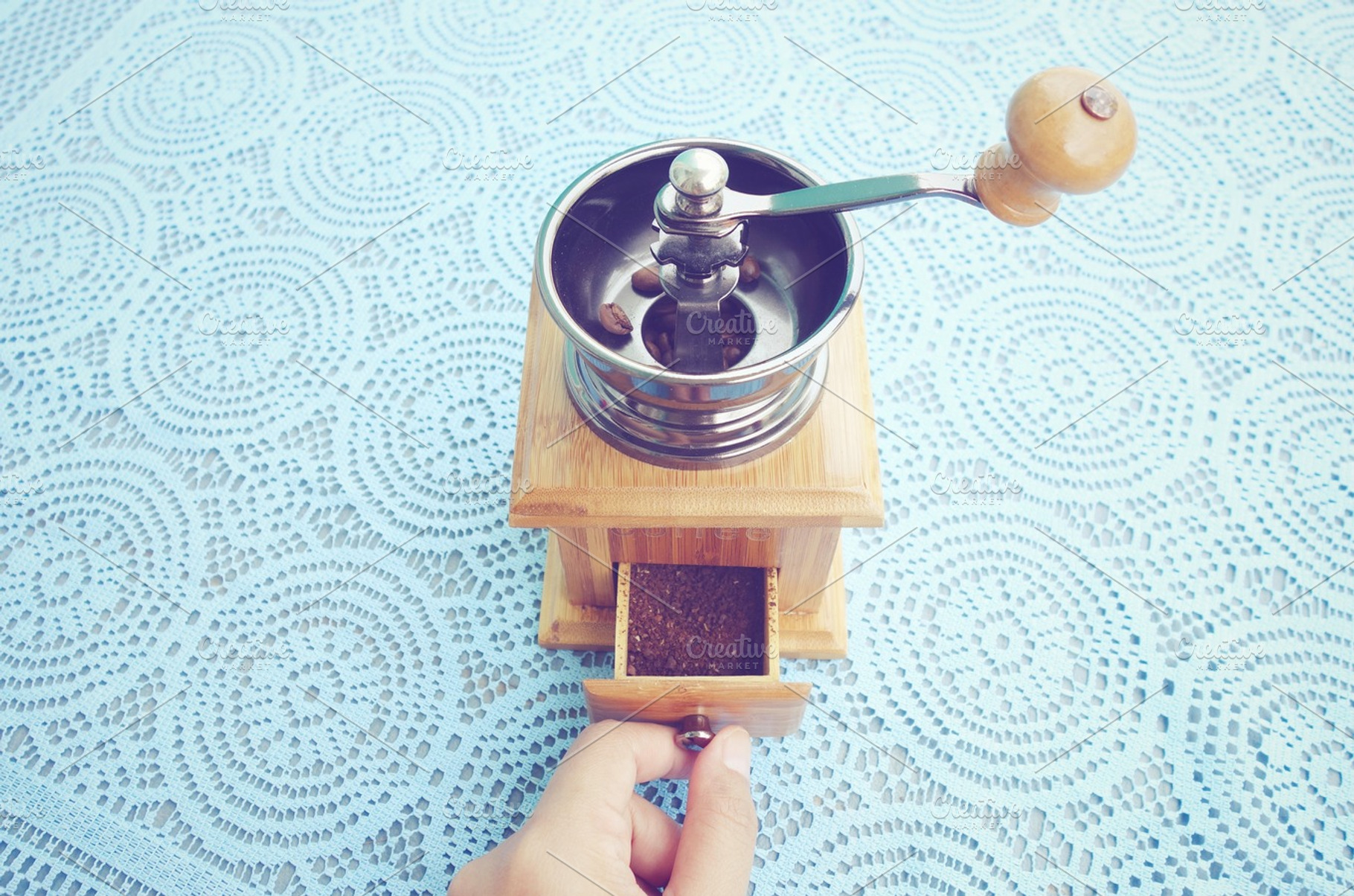 Grinding Roasted Coffee Beans