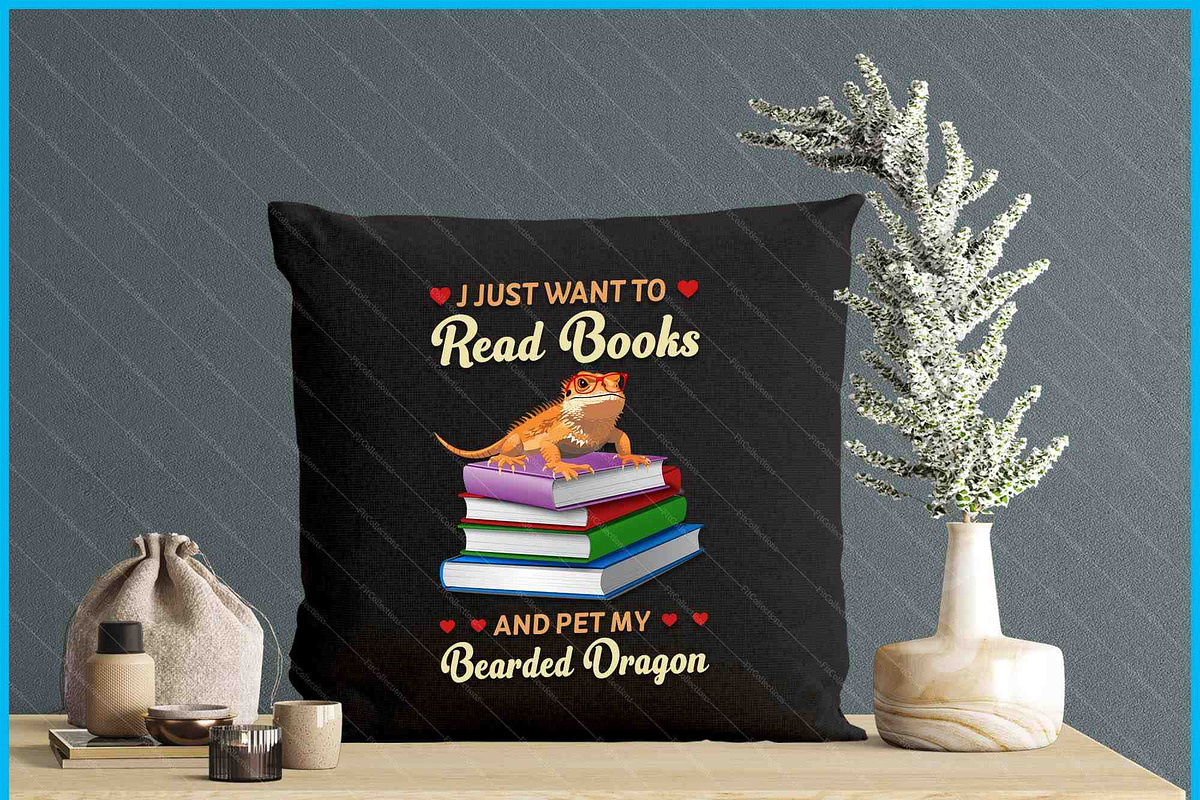 Read Books Pet Gecko SVG PNG, a Graphic by Creativeusart (Photo 3 of 4)