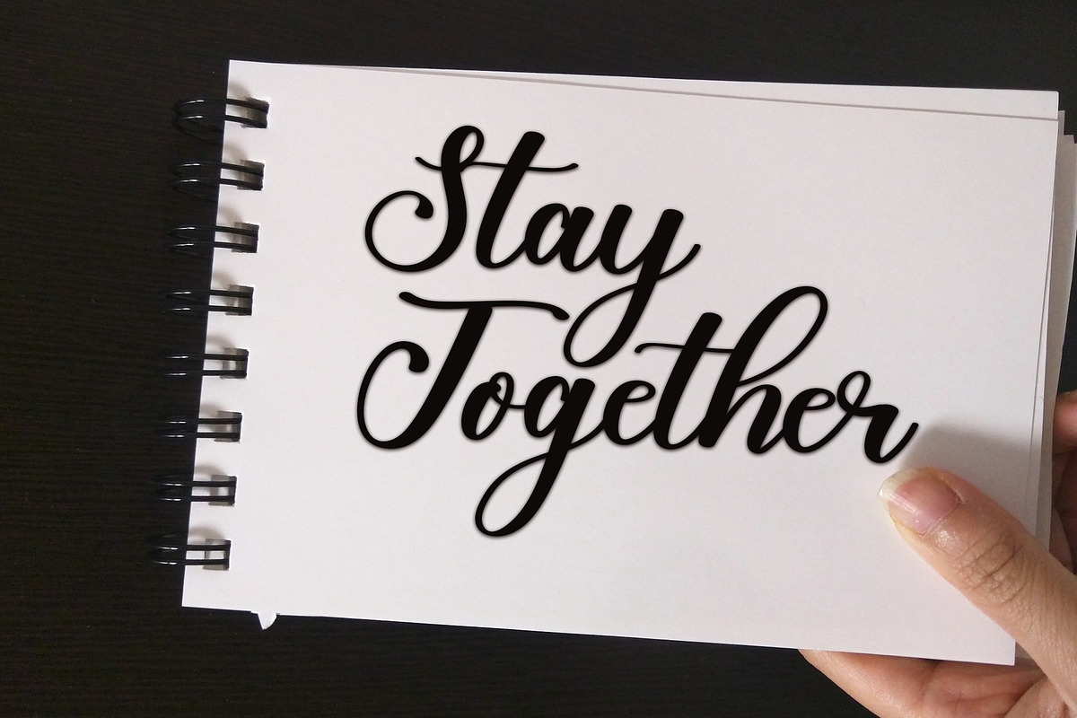 Butterfly - Handwriting Font, a Handwritten Font by InermediaSTUDIO (Photo 6 of 6)