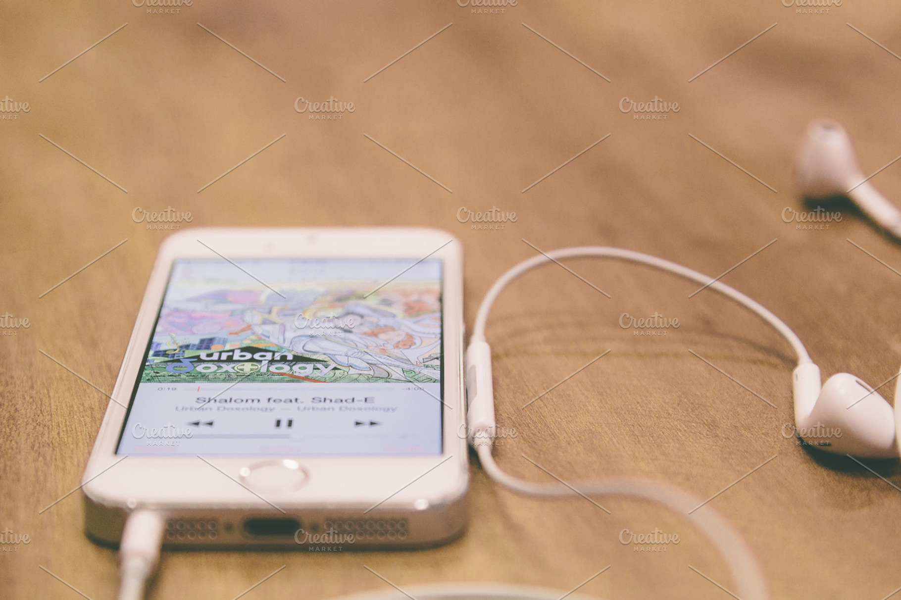 Music Break, a Technology Photo by Alex Sawyer