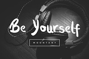 Moontany Font, a Script Font by Masdika Studio (Thumbnail 8 of 9)