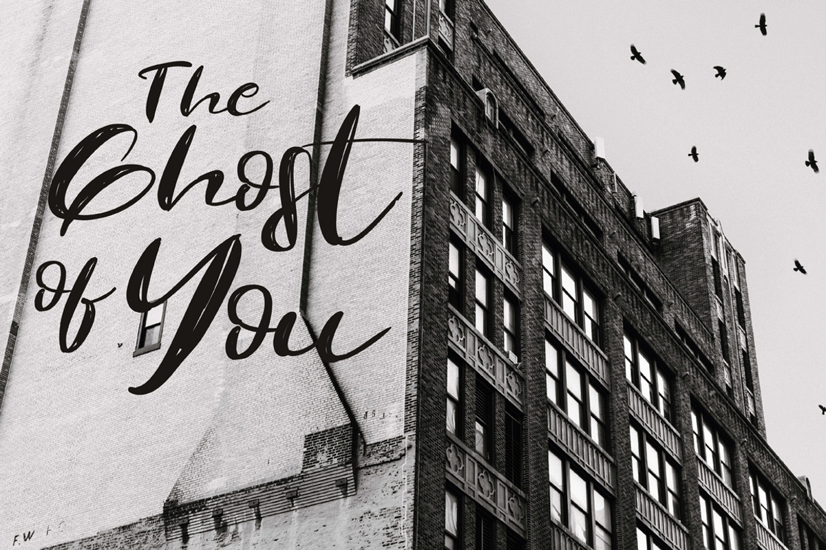 Revolution Brush Font preview 6