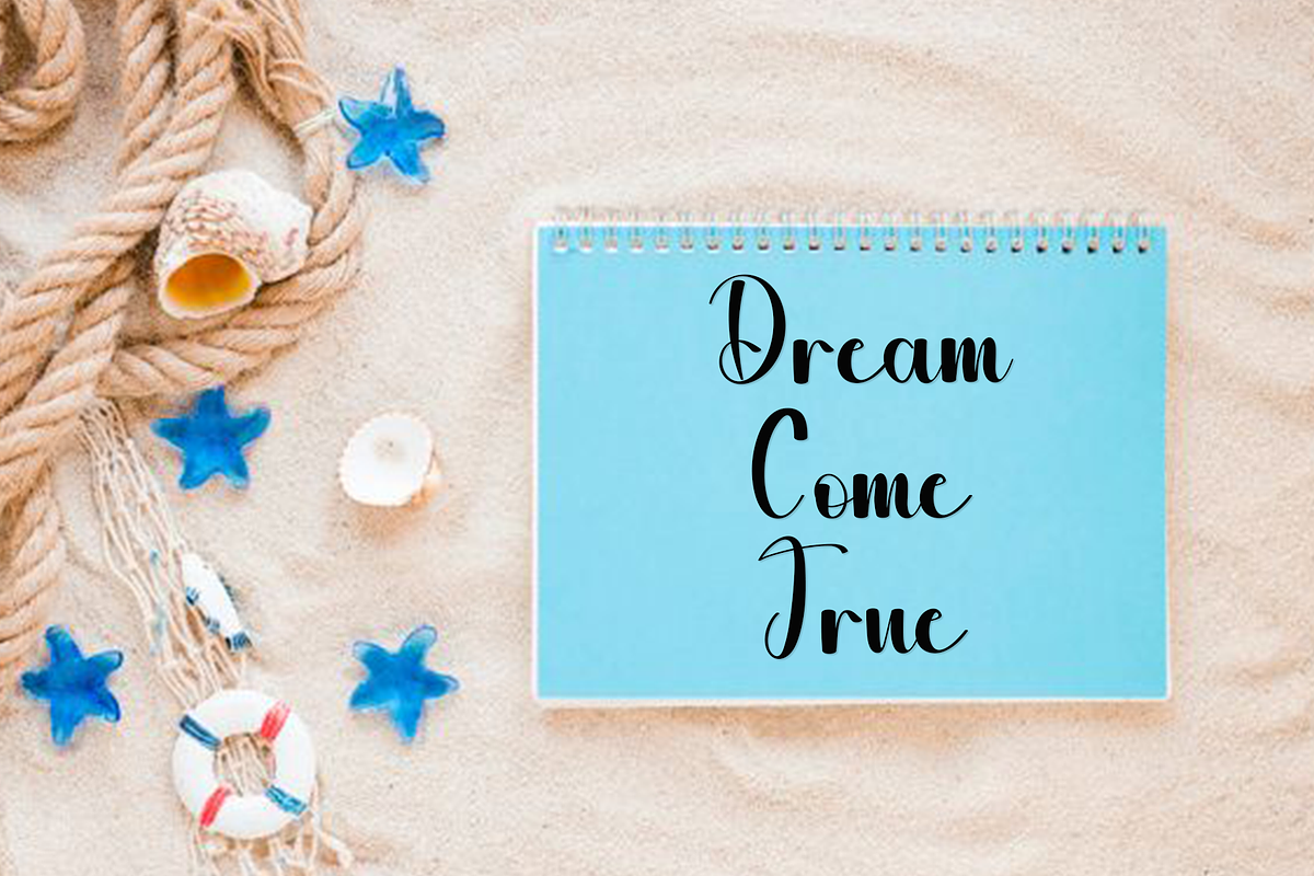 Blue Magnolia, a Handwritten Font by InermediaSTUDIO (Photo 4 of 8)
