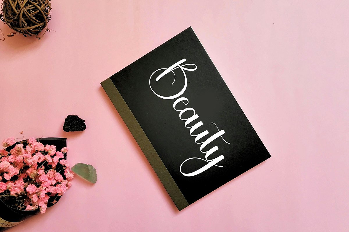 Daily Date, a Handwritten Font by FreshTypeINK (Photo 5 of 8)