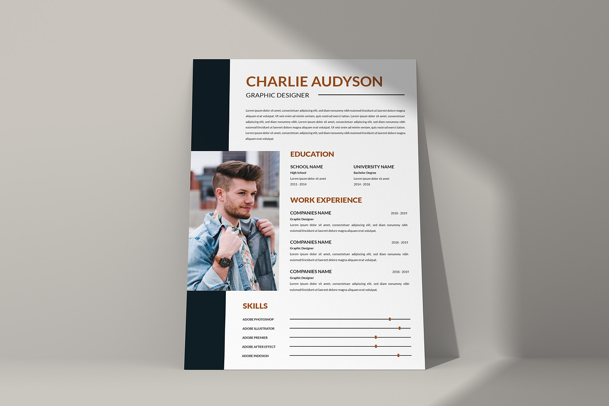 Minimalist Personal Resume Template, a Resume Template by Jiwstudio (Photo 2 of 4)
