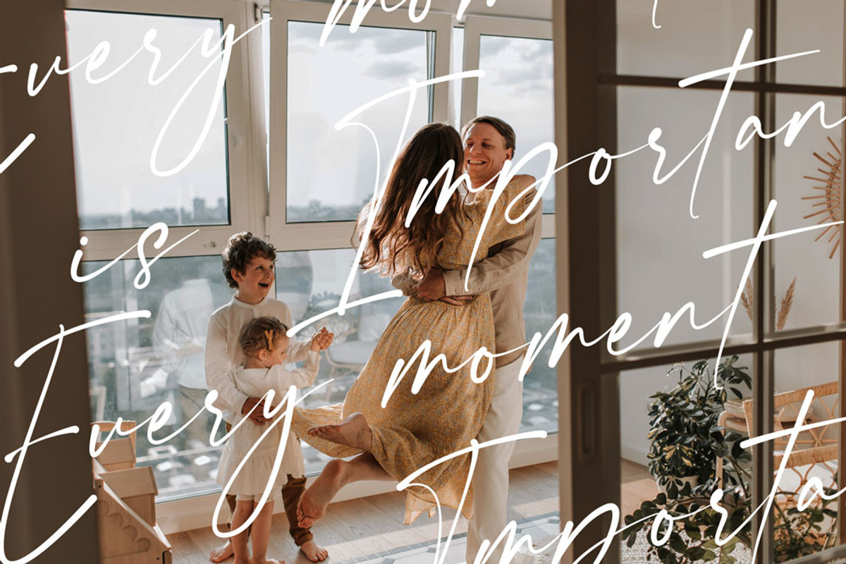 Shamson Signature Font, a Script Font by RantautypeStudio (Photo 10 of 17)