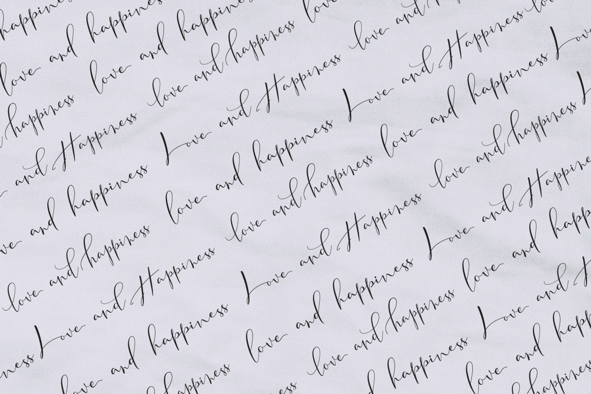 Tifany Script preview 4