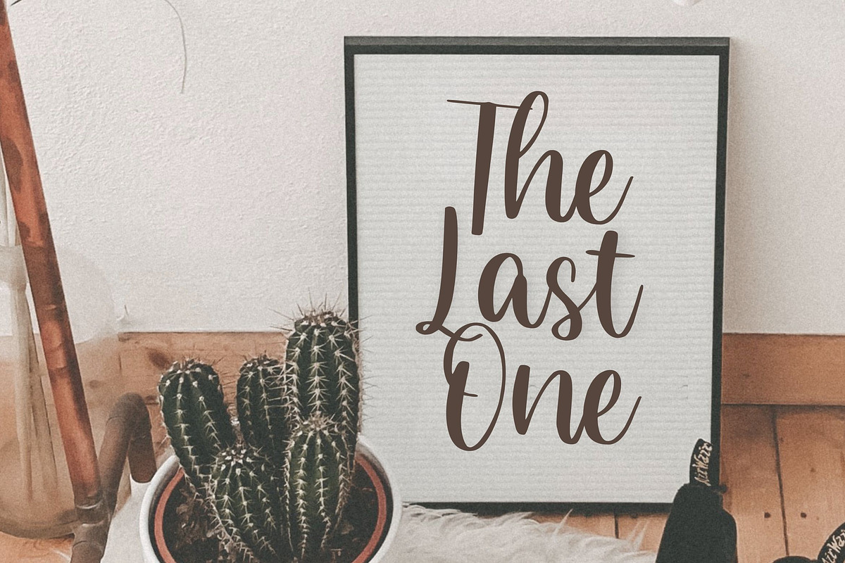 Almond Delight - Handwritten Font, a Script Font by Balpirick Studio (Photo 3 of 7)