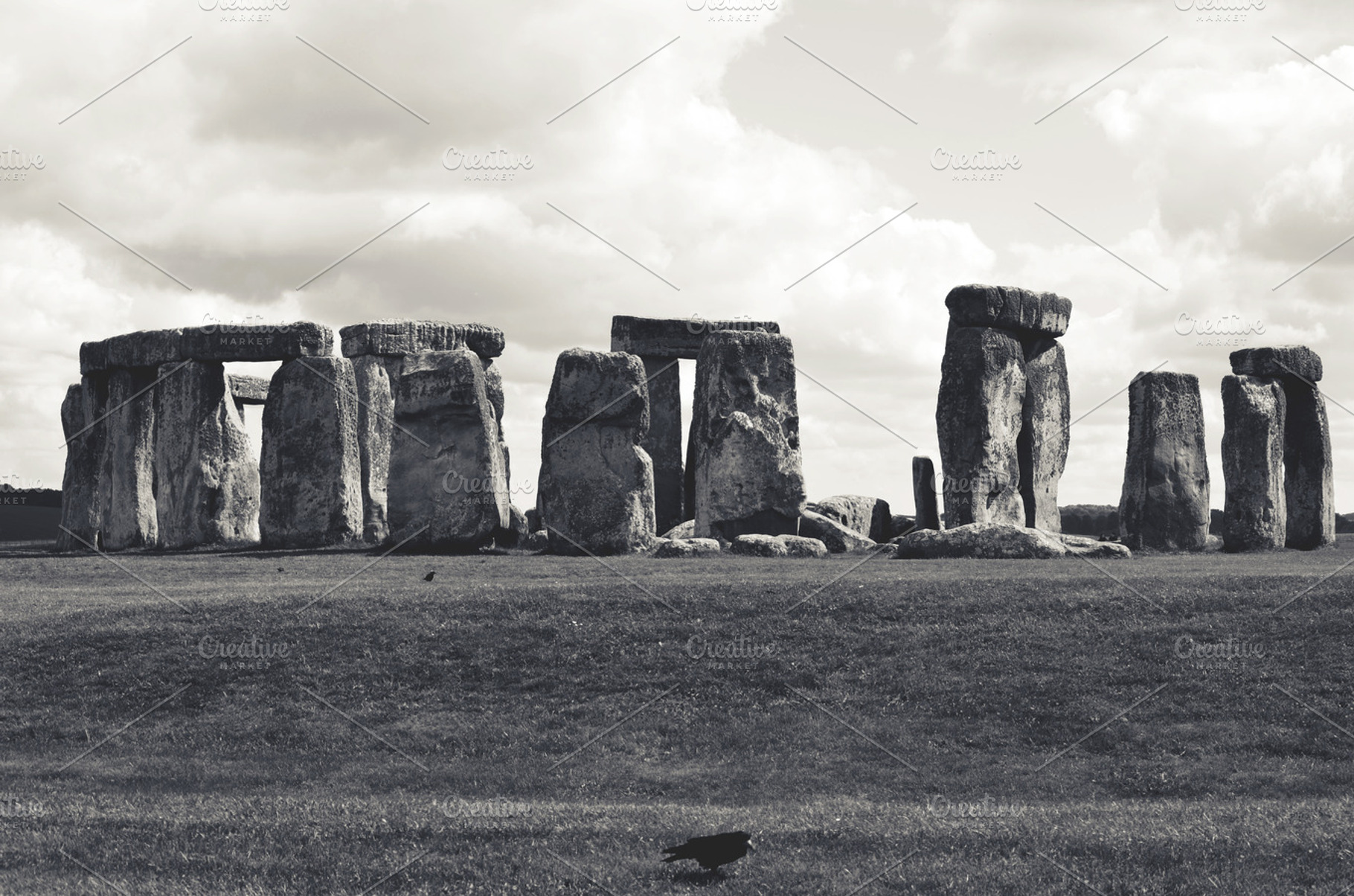 Stonehenge and Ravens in Gothic