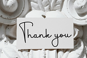 Astonishing, a Handwritten Font by InermediaSTUDIO (Thumbnail 8 of 8)