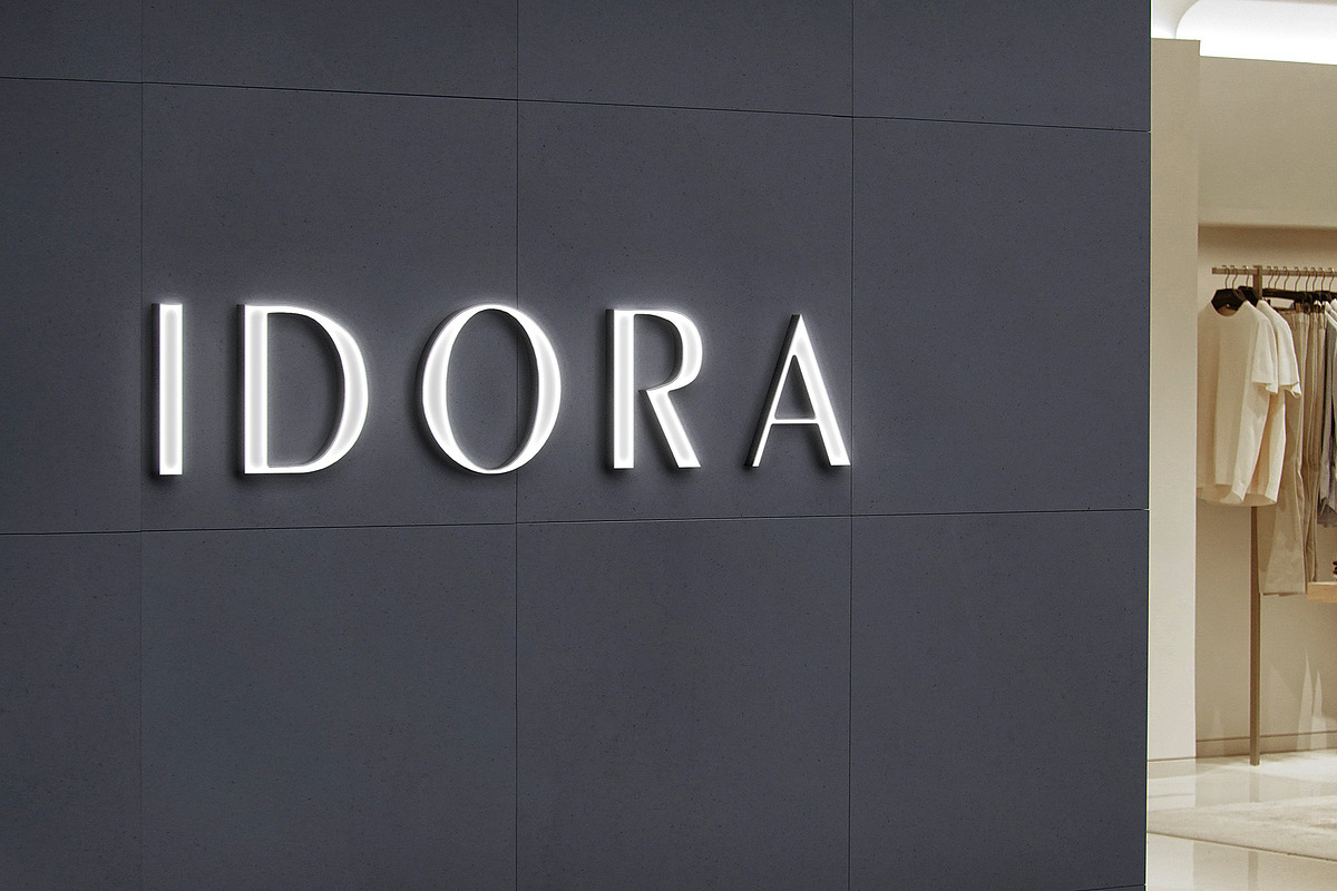 Logo Mockup Luxury Wall 3D Sign, a Product Mockup by Asylab (Photo 4 of 5)