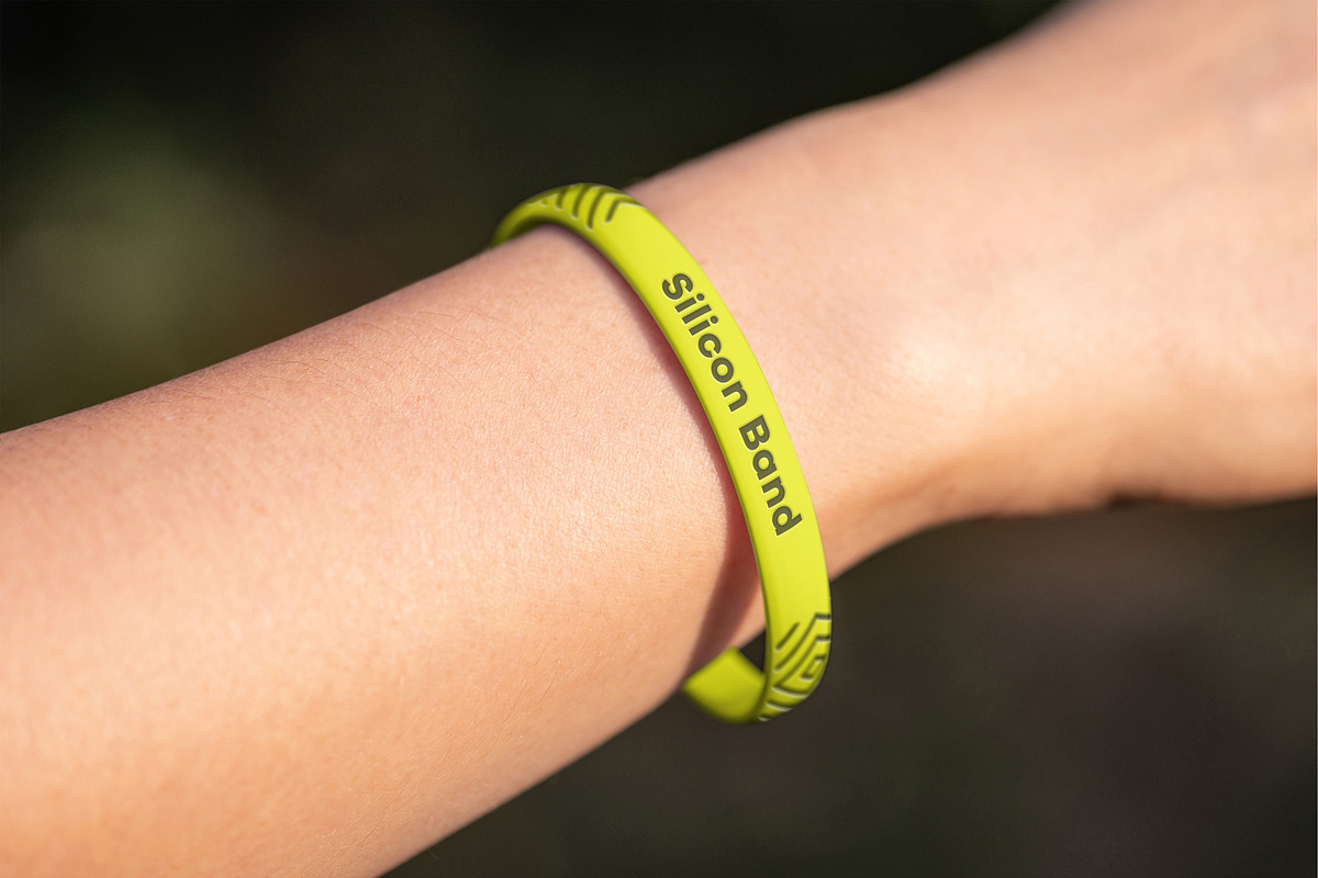 Silicon Band Mock-up, a Product Mockup by Yogurt86 (Photo 9 of 22)