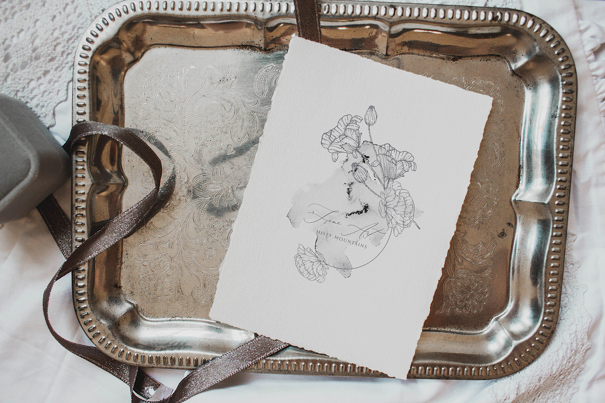 Elegant Watercolor Illustration Set, a Texture Illustration by Laras Wonderland (Photo 10 of 11)
