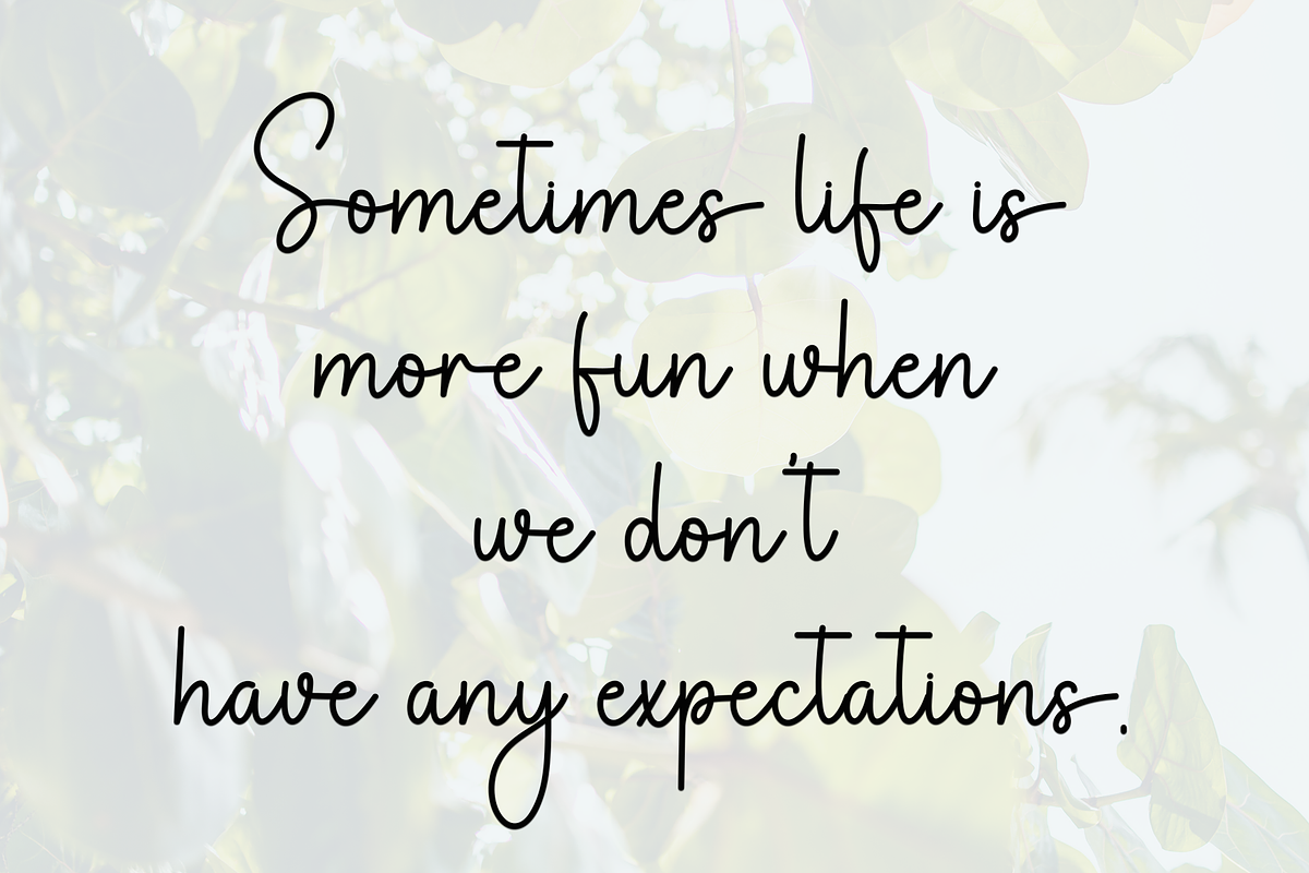 Wonderful Moment, a Handwritten Font by InermediaSTUDIO (Photo 6 of 8)