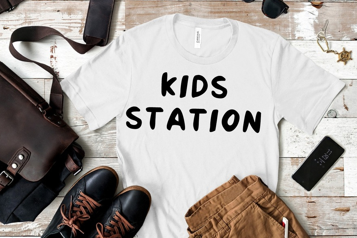 Karate Kids, a Handwritten Font by Fourteen Letter (Photo 6 of 7)