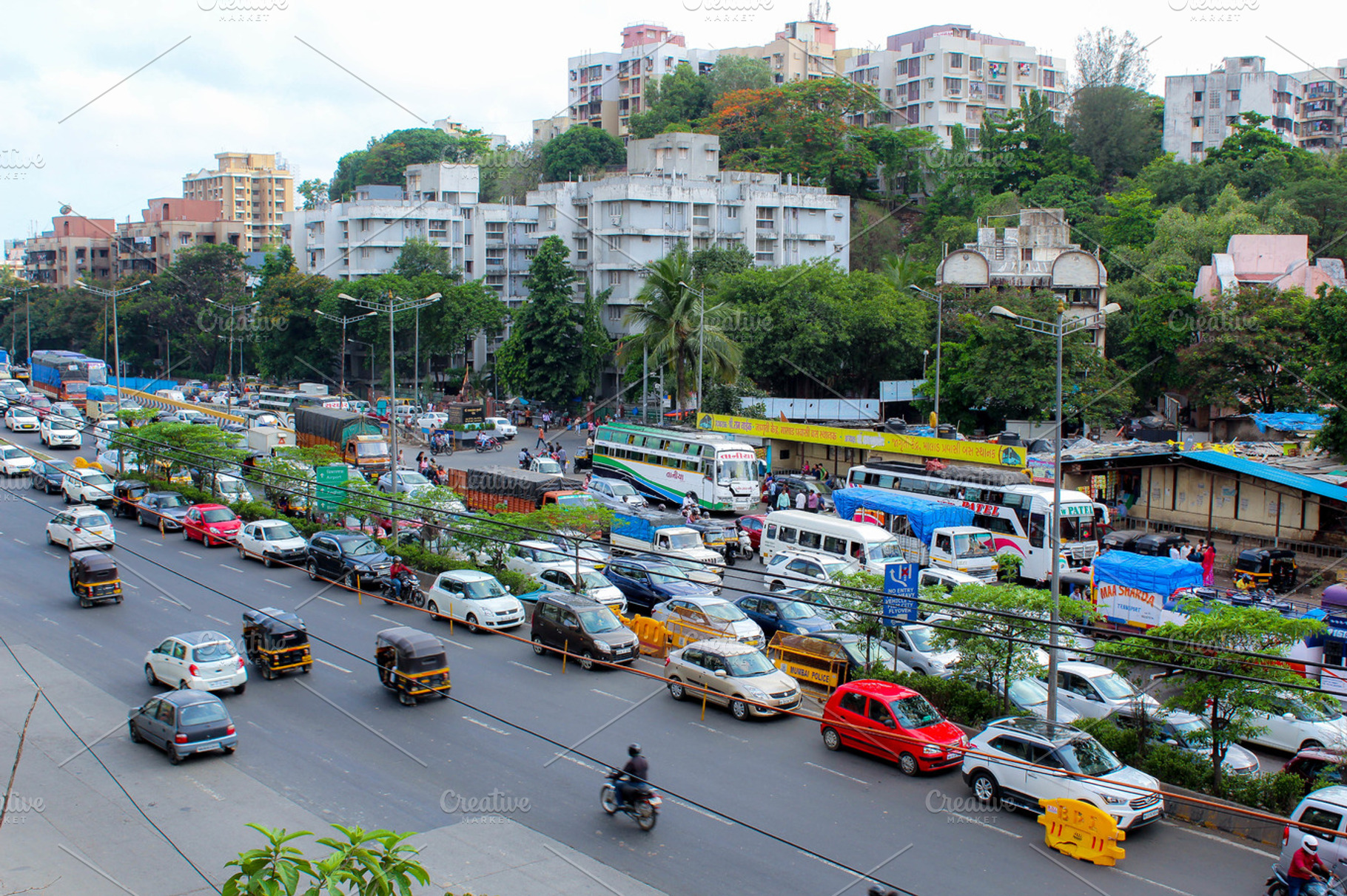 Mumbai Traffic, a Photo by Kaushal Jangid