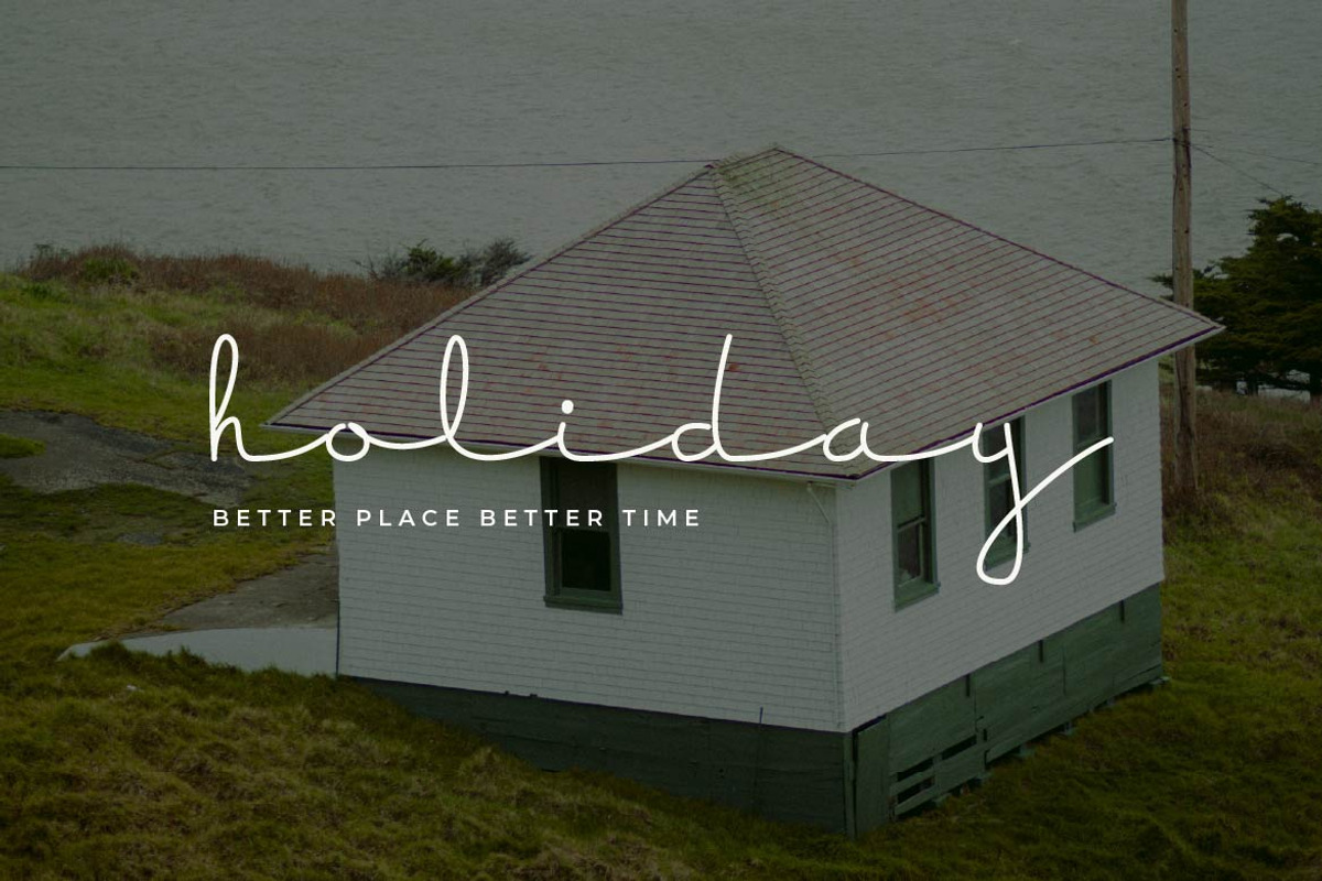 Emone Script Typeface, a Script Font by Artiveko (Photo 5 of 6)