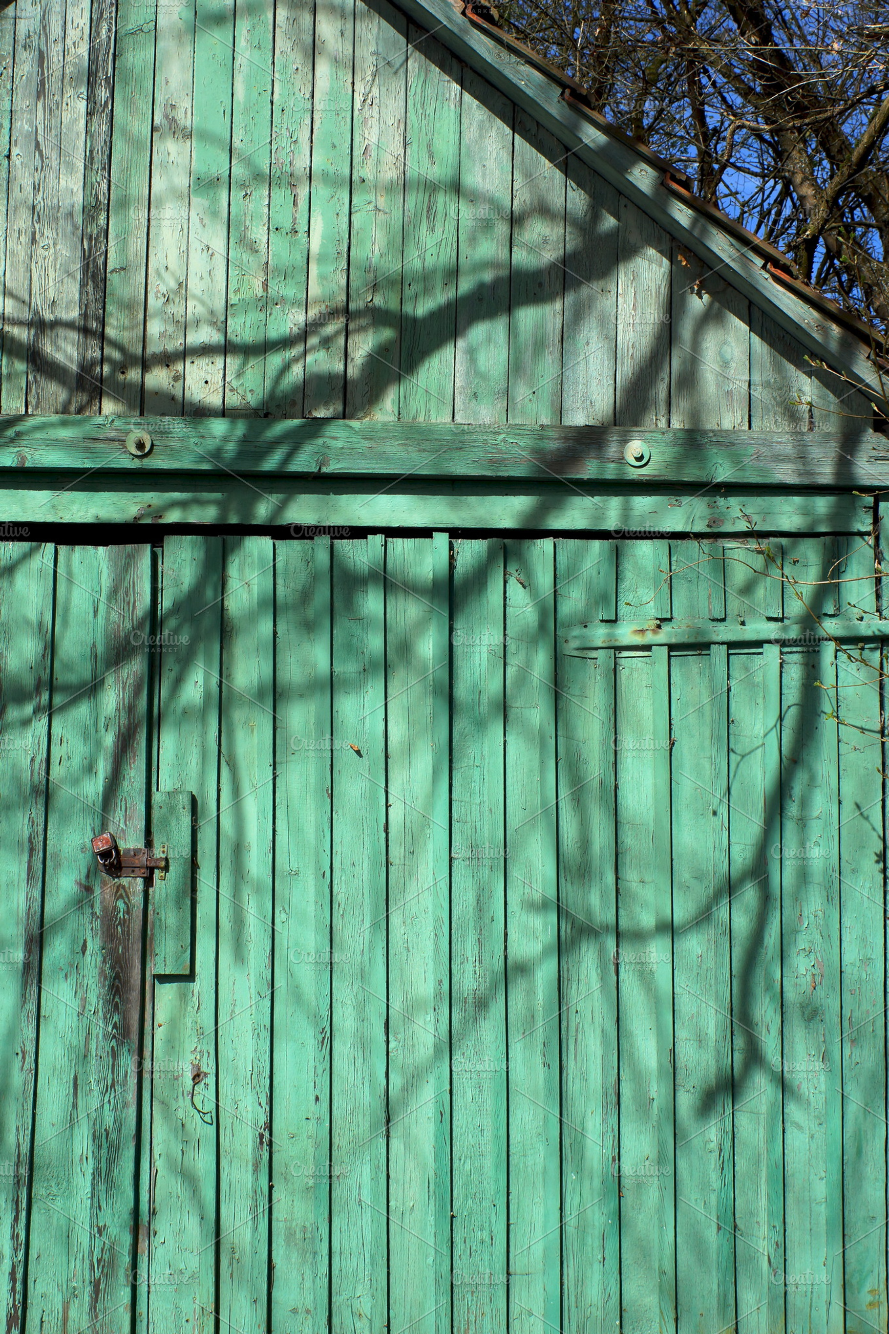Shed stock photo containing shed and sunlight, an Architecture Photo by ateliervonau