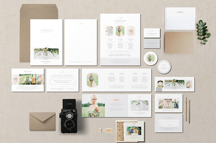 Photographer Marketing Set, a Magazine Template by roselindoco