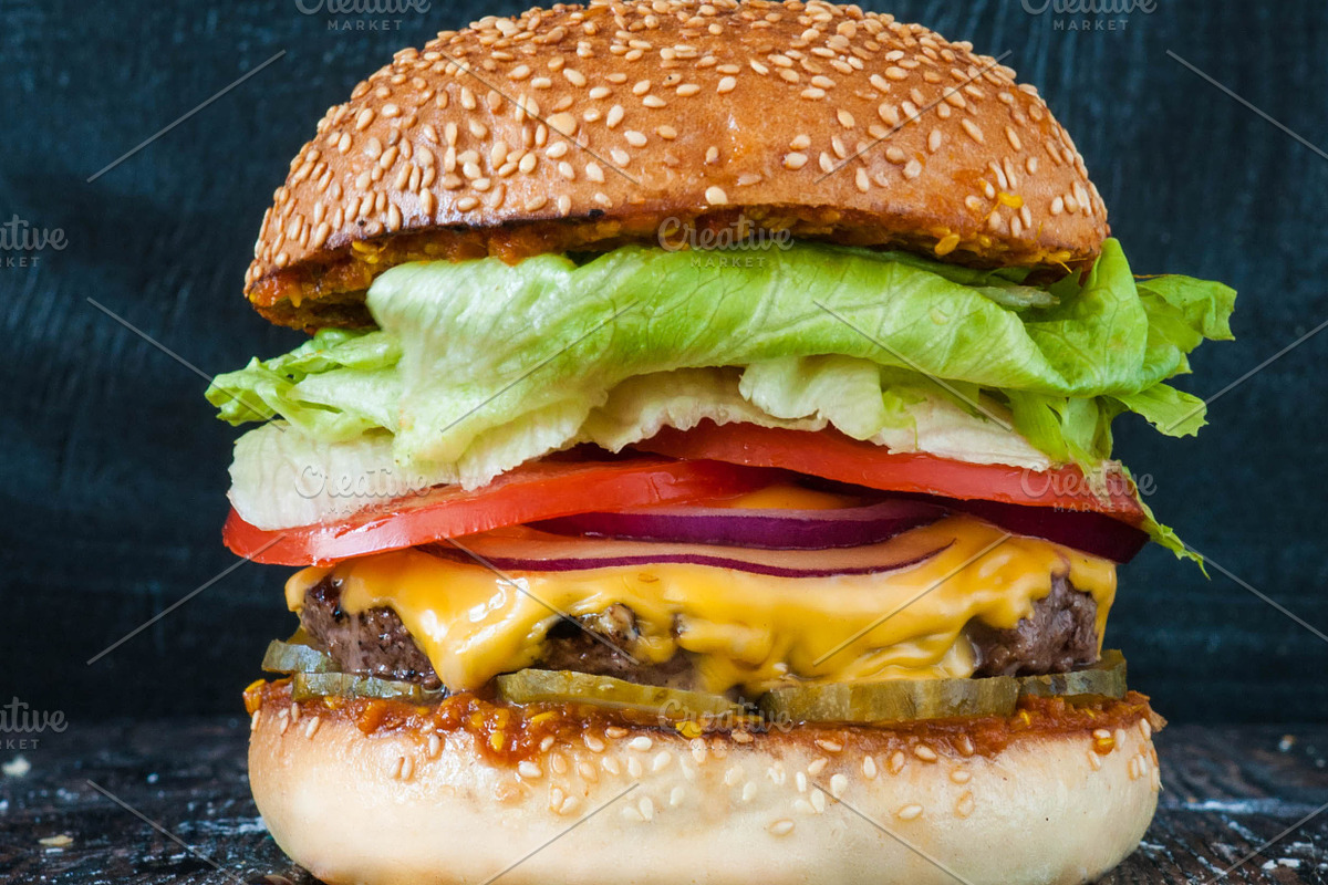 Classic burger stock picture, a Food & Drink Photo by Beast Inside (Photo 1 of 2)