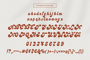 Mangolia - Retro Font Style!