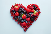 Heart Berries - 33 images, a Food & Drink Photo by Handmadefont (Thumbnail 3 of 9)