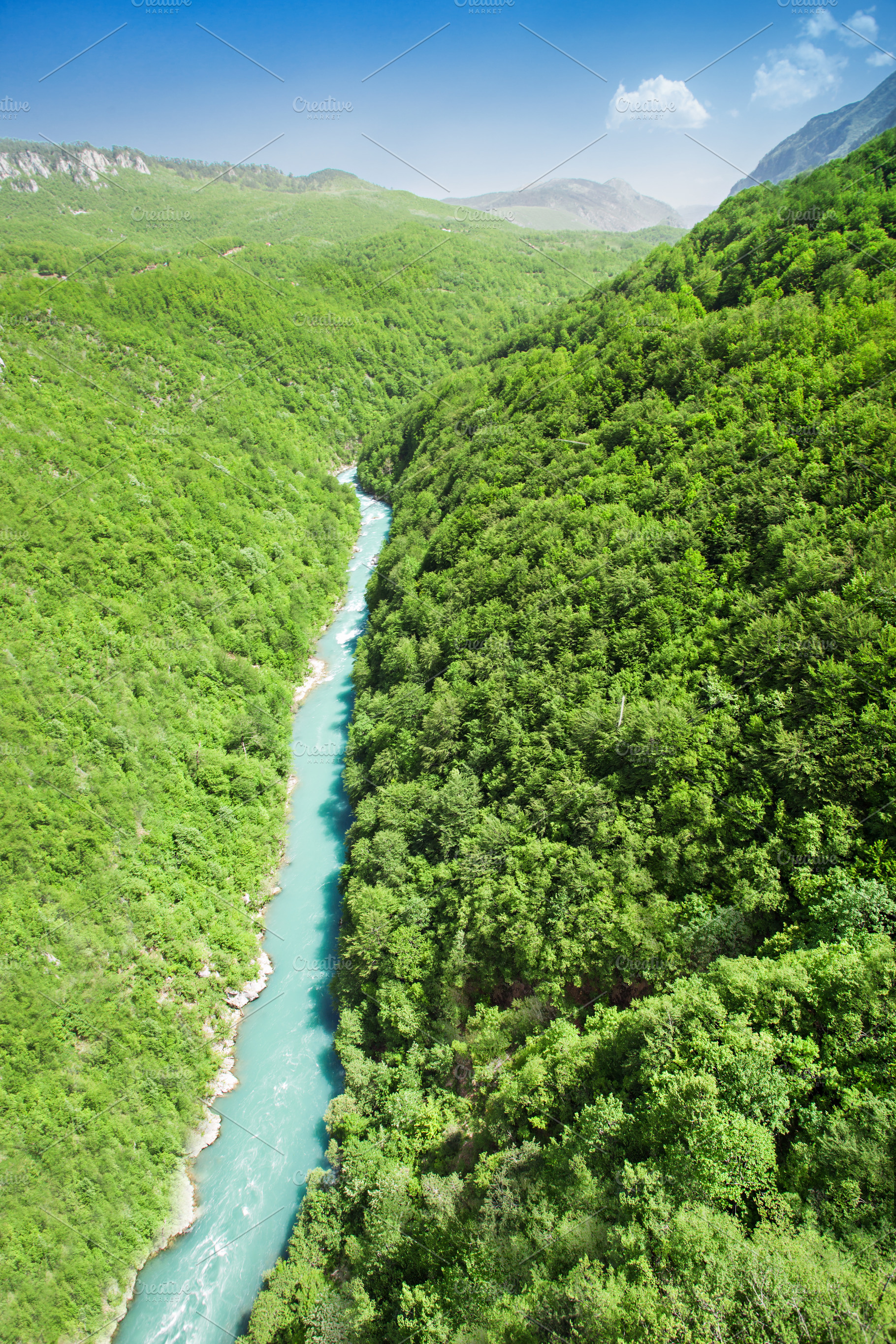 Tara River, a Photo by saiko3p