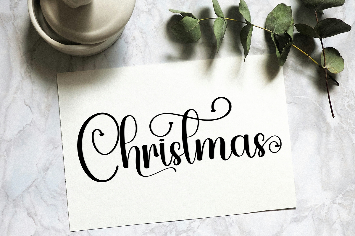 This Bestie, a Handwritten Font by InermediaSTUDIO (Photo 3 of 7)