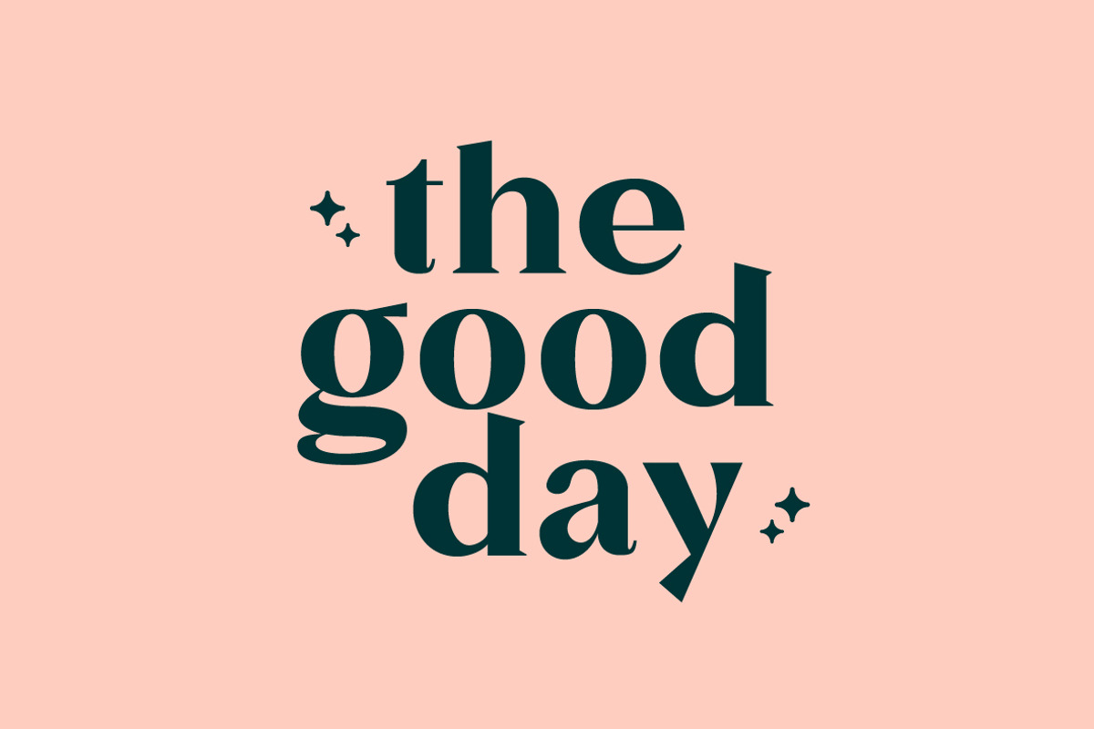 Muttia Display Typeface, a Serif Font by Yukita Creative (Photo 2 of 12)