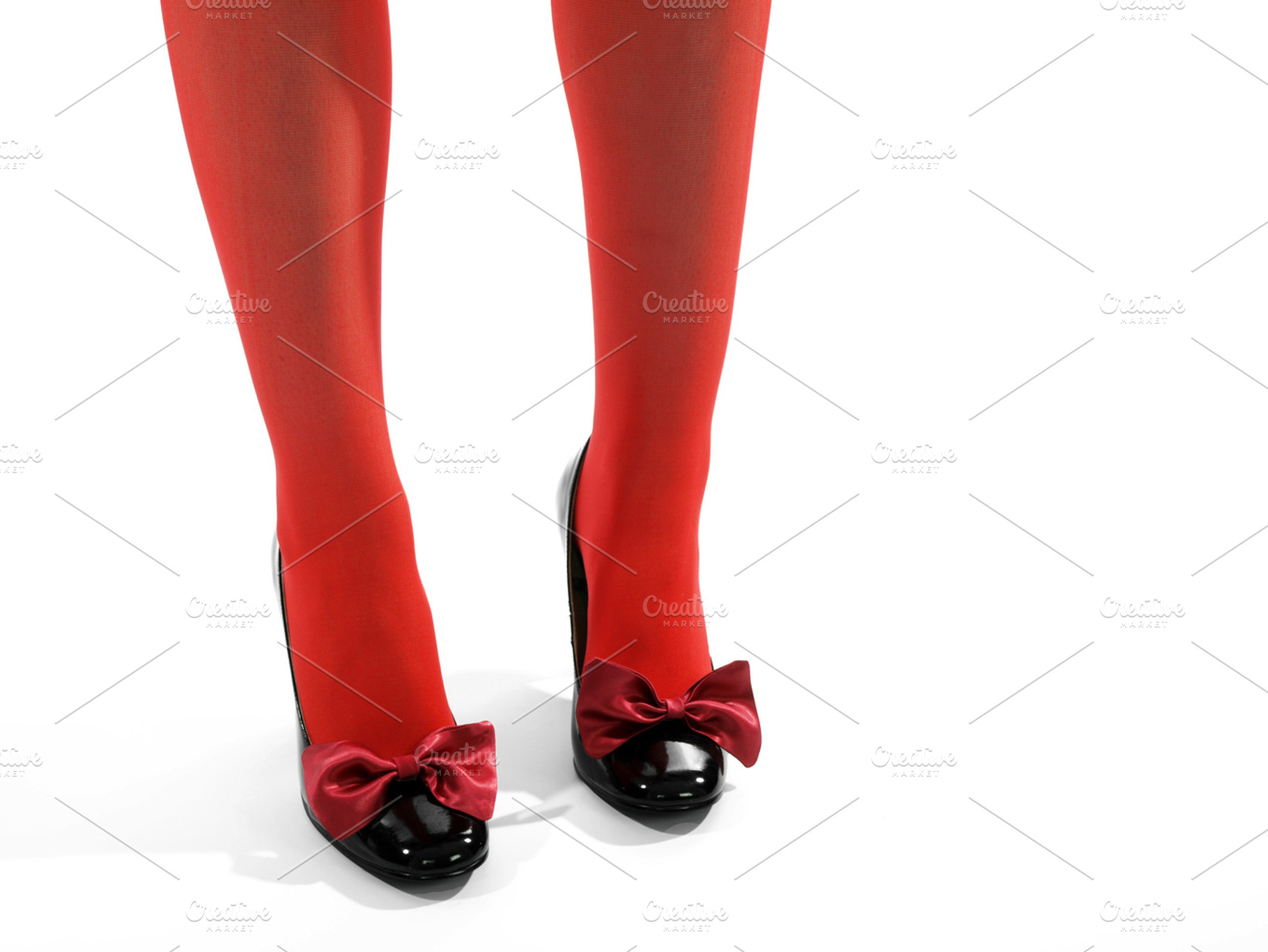 Pretty Feet in Shoes with Bows