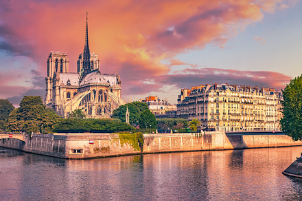 Notre Dame de Paris at sunset, an Architecture Photo by sborisov