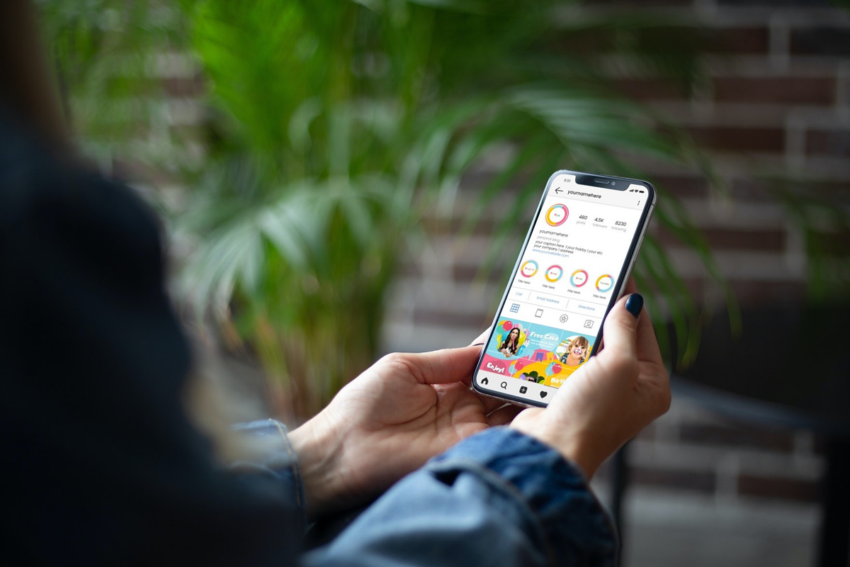 PartyBiz, IG Highlight cover Icons, a Social Media Template by The Blog Creative (Photo 5 of 6)