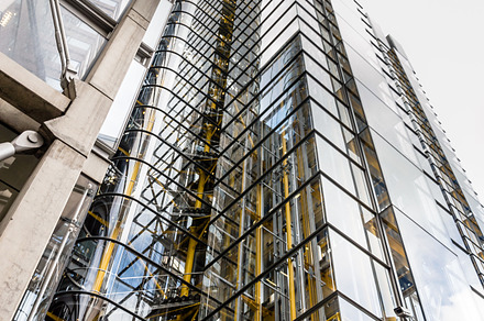 Office building stock photo containing ftse and aluminium, an Architecture Photo by Architect´s eye