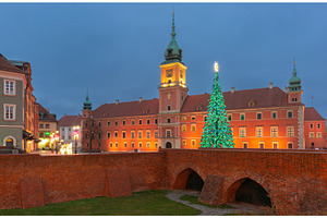Christmas Tree at Castle Square in, an Architecture Photo by kavalenkava