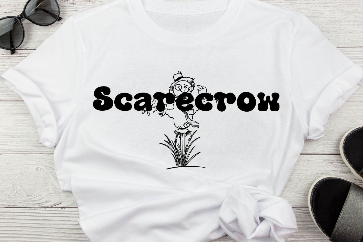 Halloween Party - Display Groovy, a Handwritten Font by Charmingbear59.design (Photo 3 of 5)