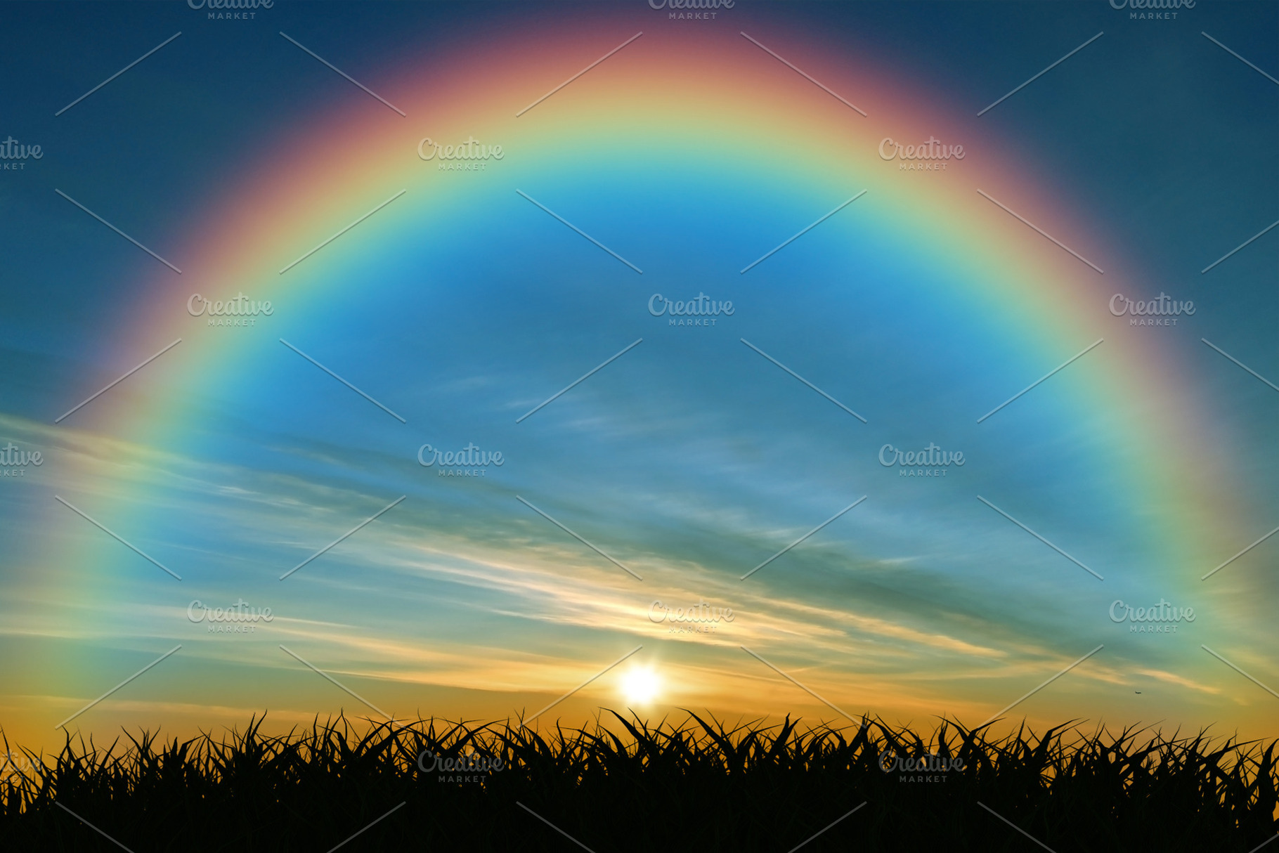 The rainbow at sunset, a Background Photo by Vicente Soler