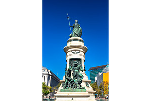 Pioneer Monument in San Francisco, an Architecture Photo by Leonid Andronov