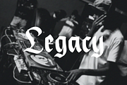 Romanist || Blackletter Typeface, a Blackletter Font by Rochart (Thumbnail 8 of 10)