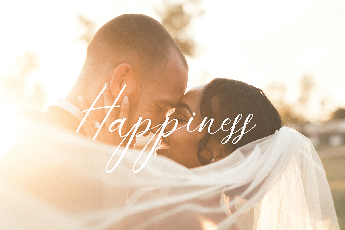 Promica Romance Modern Signature, a Handwritten Font by UICreative (Photo 6 of 13)
