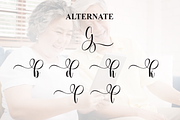 Grandma | Script Font, a Handwritten Font by Scratchones (Thumbnail 8 of 9)