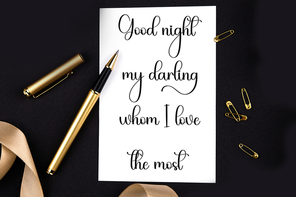 Glowing, a Handwritten Font by InermediaSTUDIO (Photo 8 of 8)