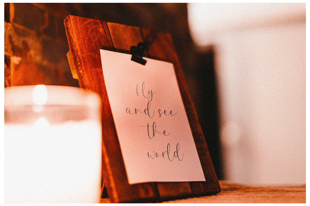 Amellina - A lovely Calligraphy Font, a Script Font by Pen Culture (Photo 2 of 10)