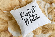 Snowy - Sweet Handwritten Font, a Handwritten Font by Letterayu Studio (Thumbnail 6 of 8)