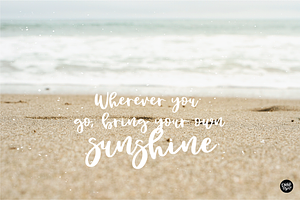 SANDY TOES Bouncy Script Font