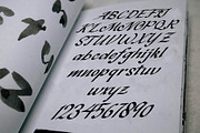 The Lagestic, a Font by Sulthan Studio (Thumbnail 9 of 10)