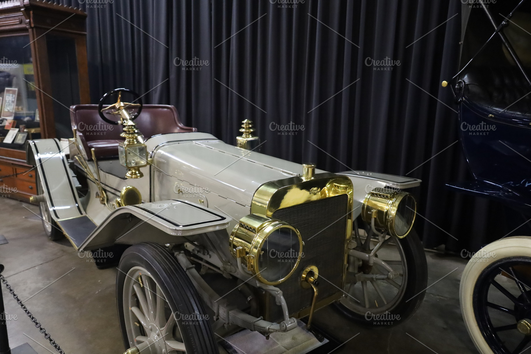 Automobile museum of Sacramento, a Transportation Photo by uncreative