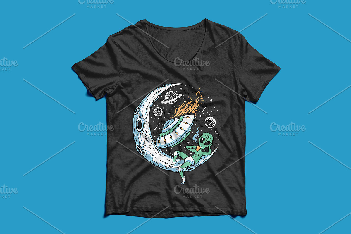 Alien stranded on the moon, a Person Illustration by gunaonedesign (Photo 3 of 4)